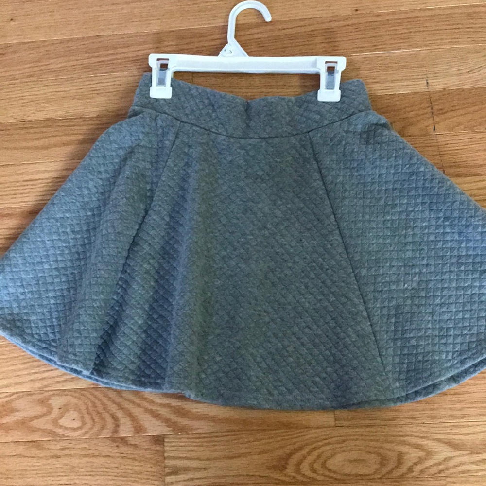 A grey cotton skirt by H&M!